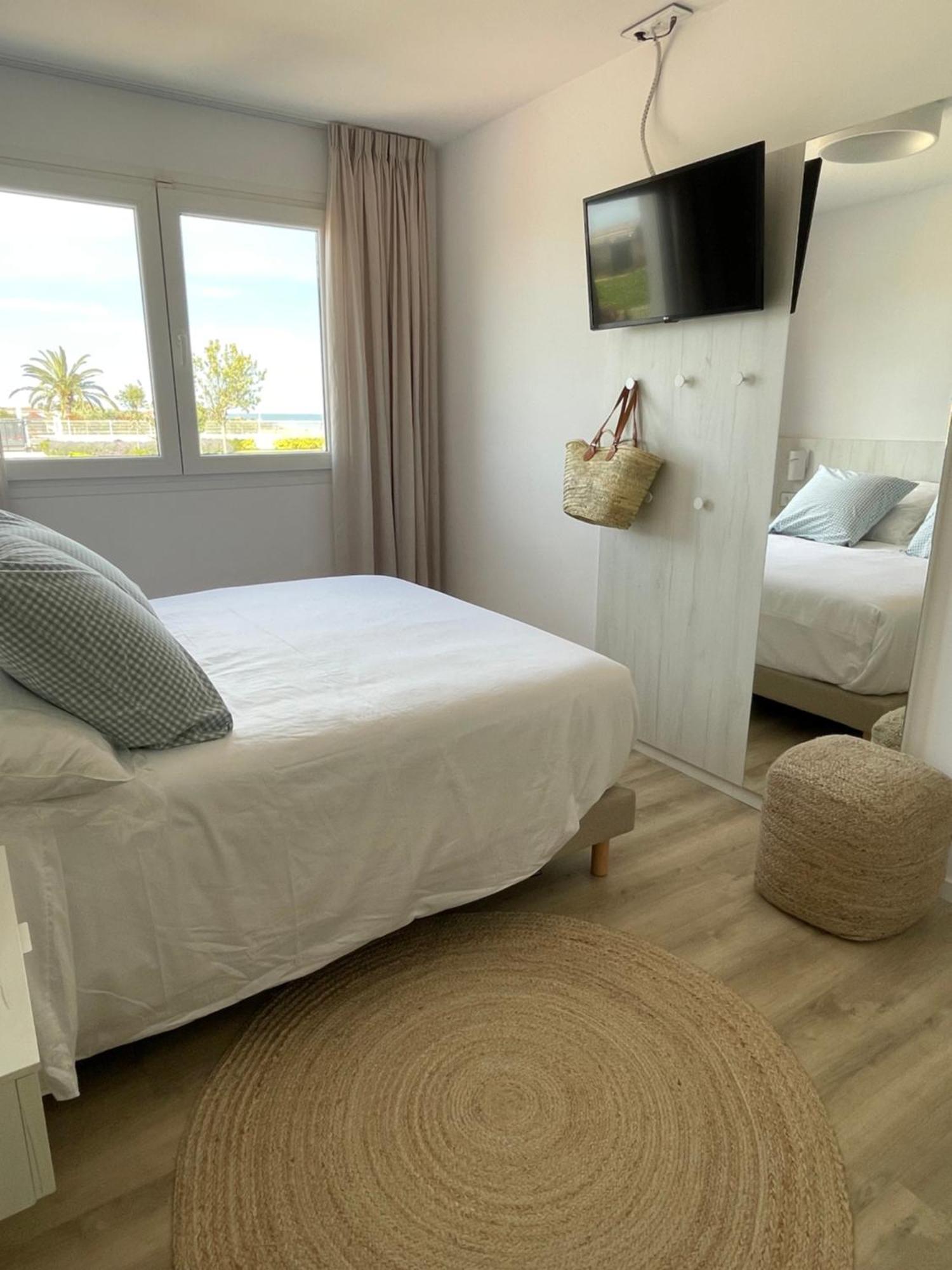 Aigua Oliva Hotel *